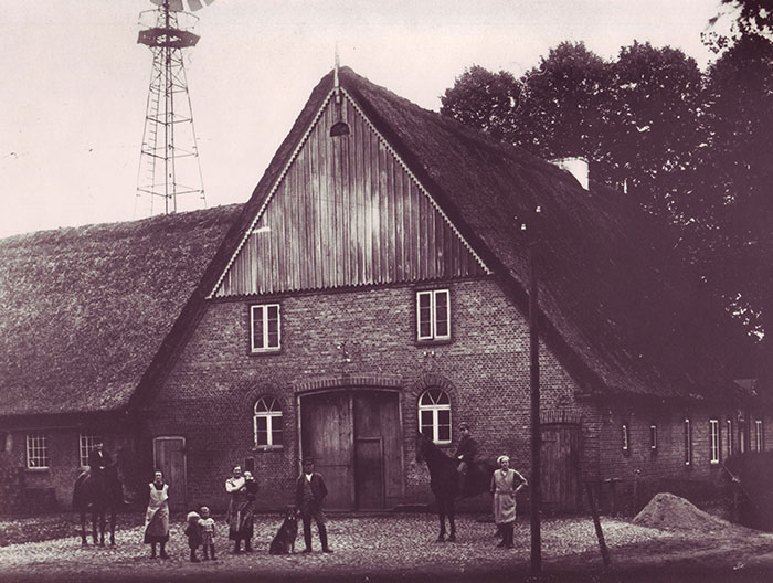 historie-zeitstrahl-bildeintraege-700x528-01-1920