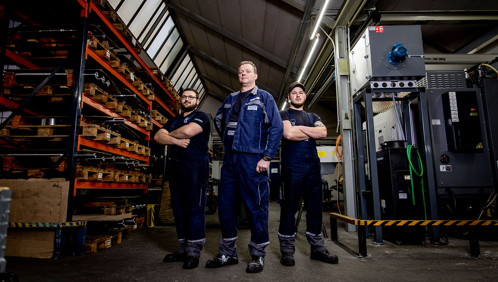 We offer exciting tasks and innovative projects in a family-run company. Take a look at our job offers and become part of our team.